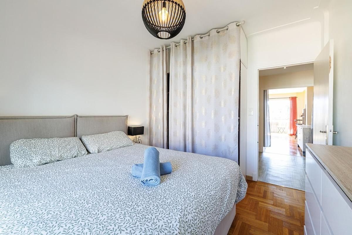 Spacieux T3 Avec Balcon Confort Et Convivialite Nice