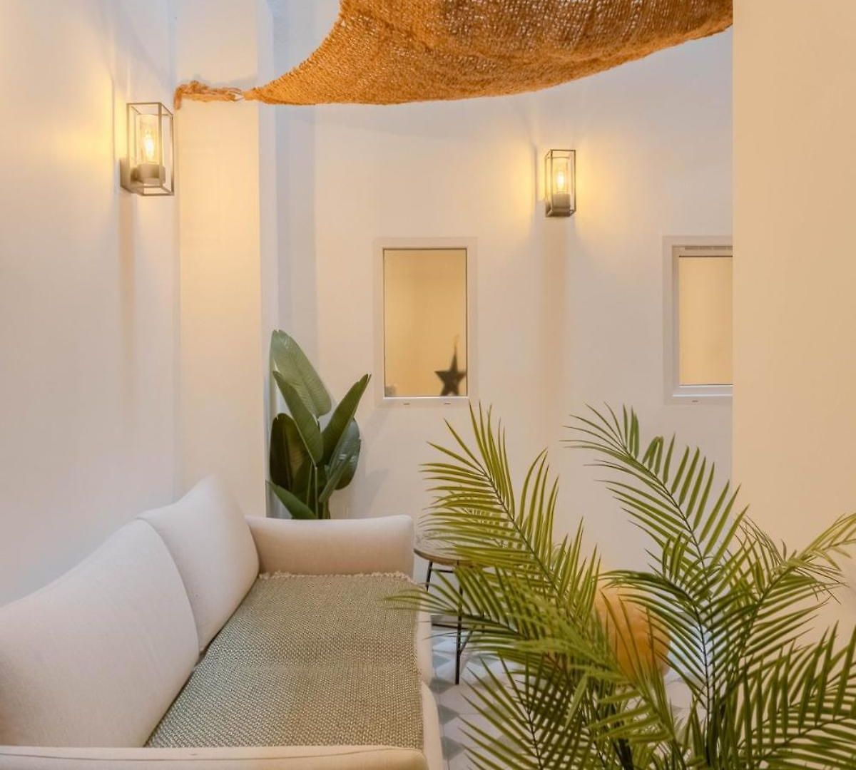 Apartment La Draperia - Patio & 2 Bedrooms - Vieux *