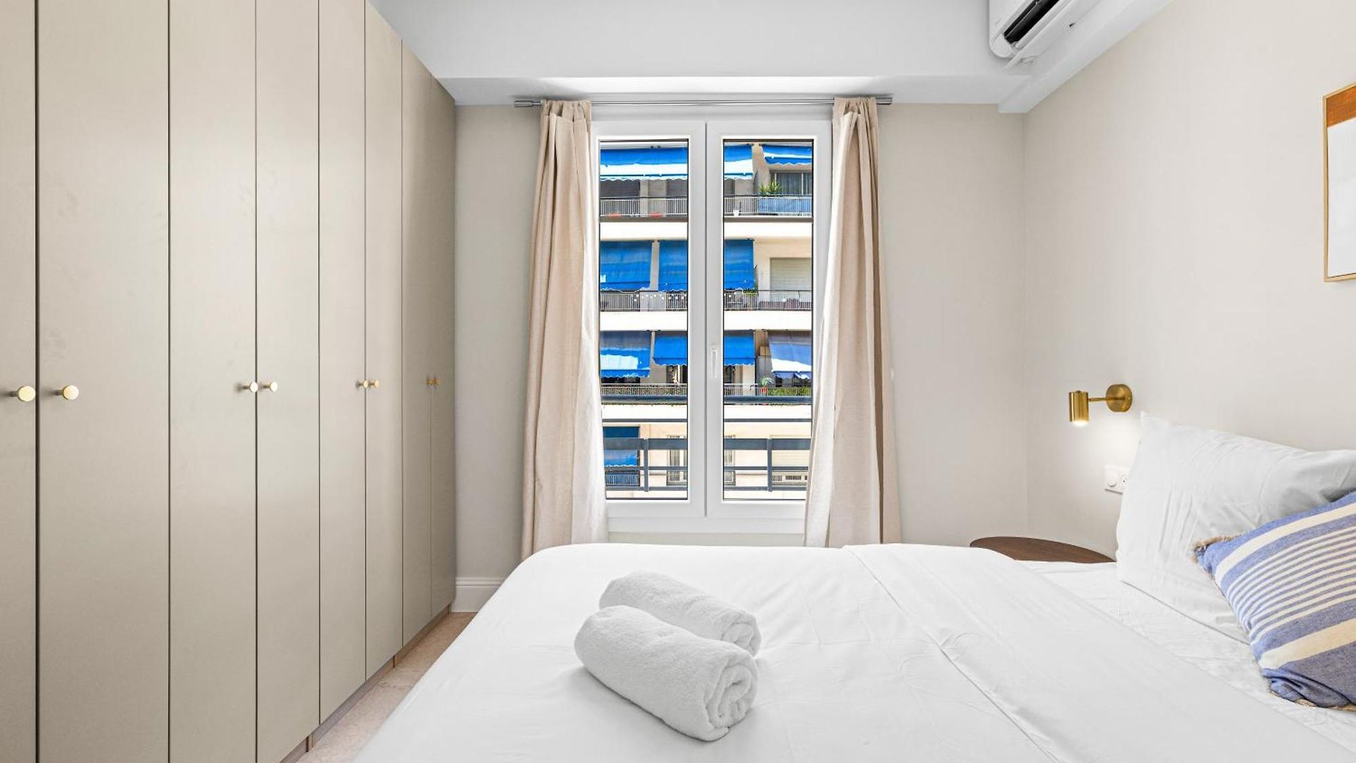 Fully Renovated 2-bedroom * Nice