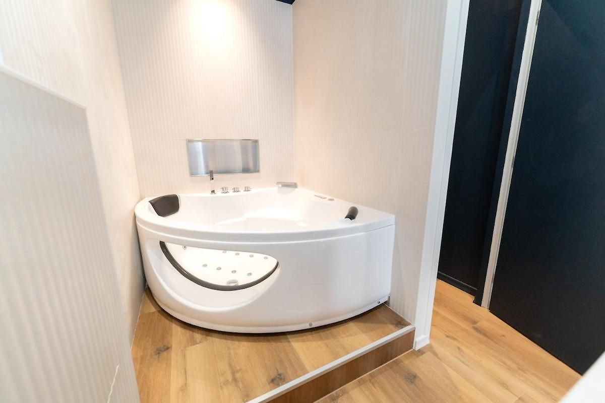 Ambiance Avec Balneo Apartment