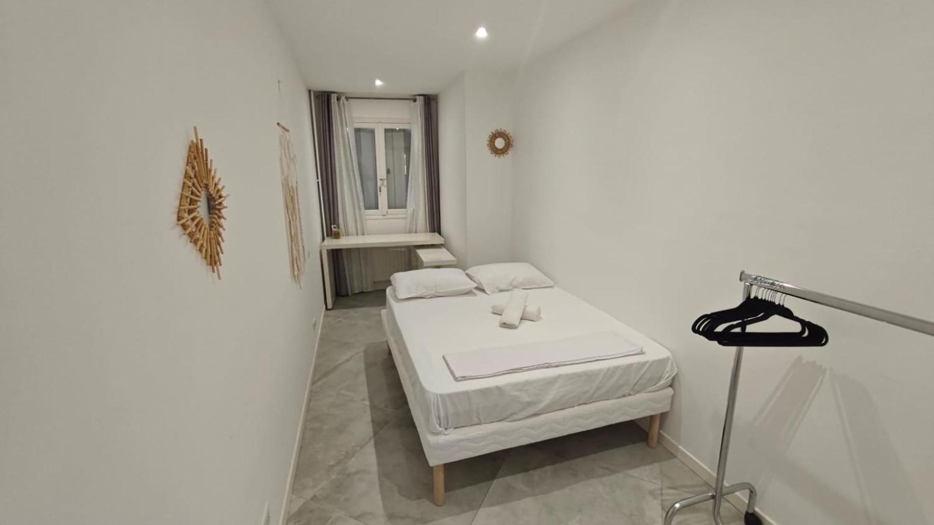 2 Calme & Lumineux Proche Tram Apartment *