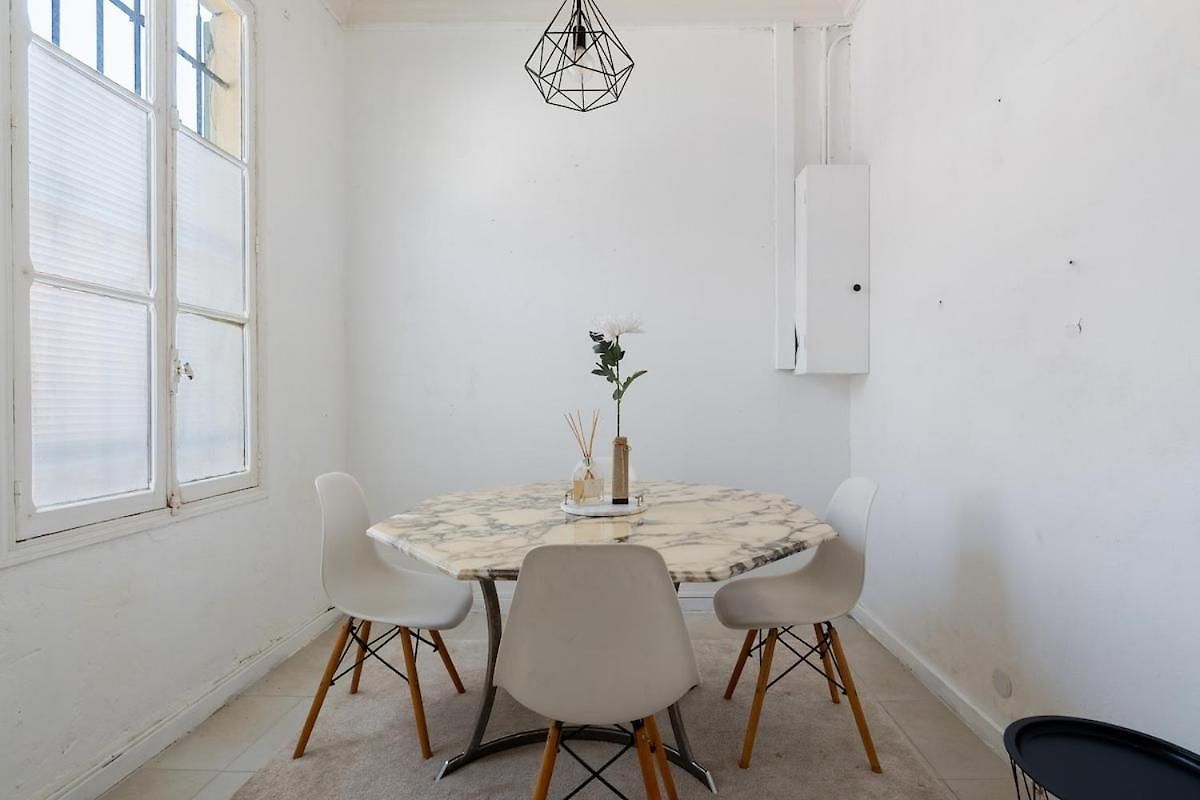 Charming House With Sea View In Apartment Nice