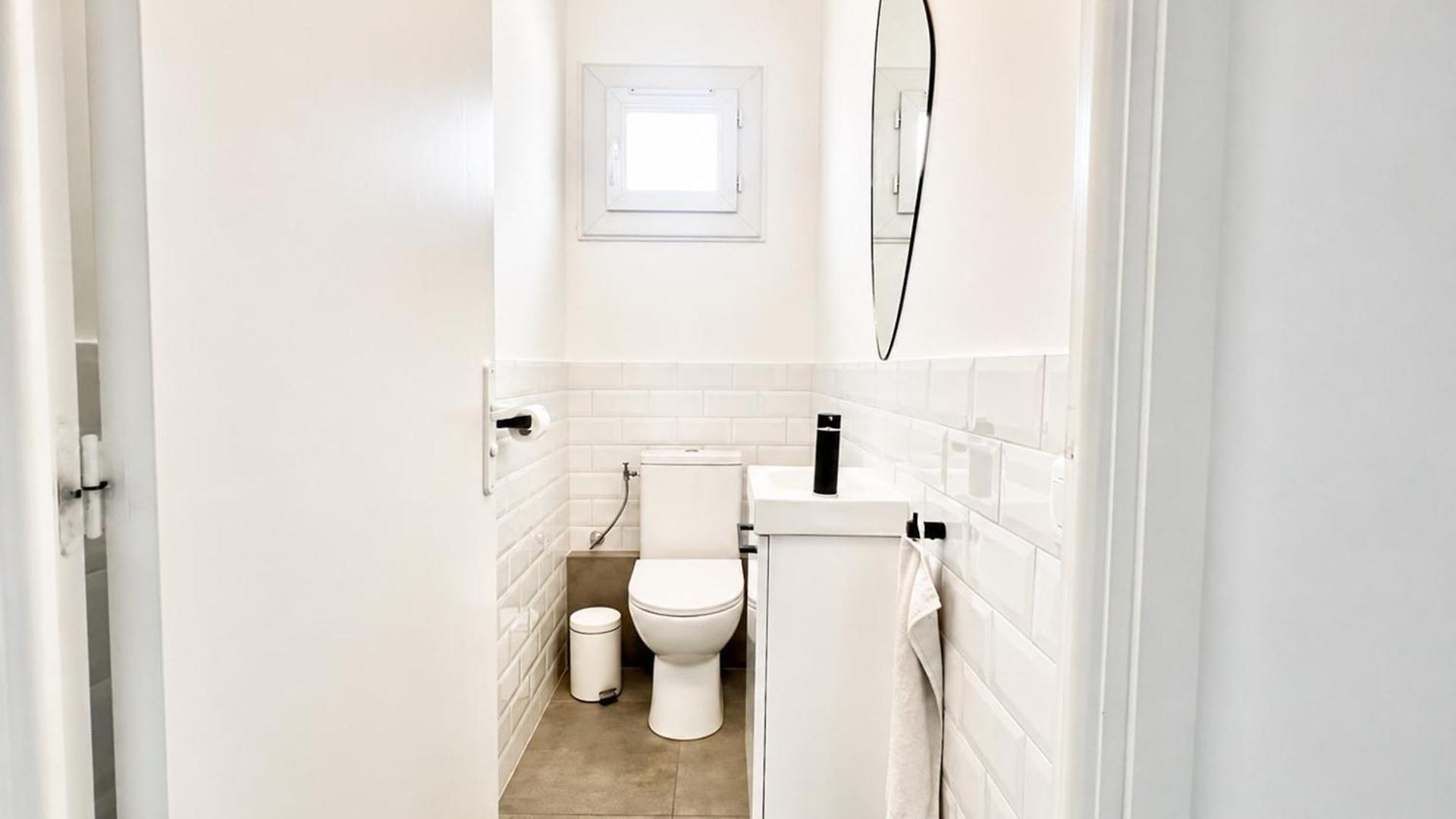 With Terrace And Unobstructed View Apartment *