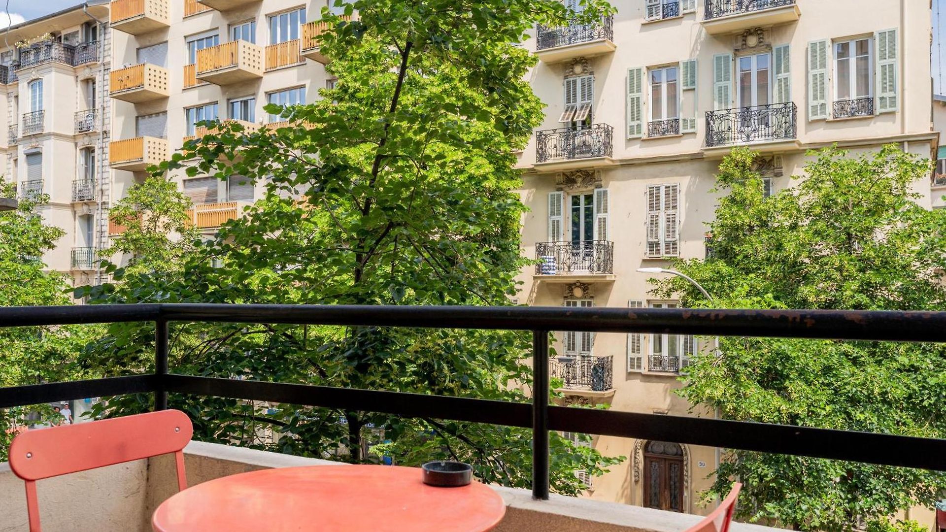 Apartment Hyper Center Fully Renovated Air Conditioning *