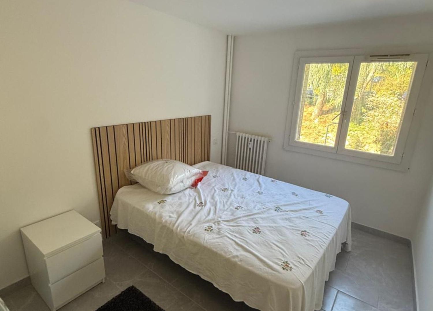 Apparently 2 Bedrooms Apartment *