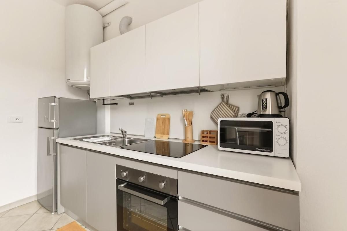 Apartment T1 Au Coeur Du Vieux-nice & Pres De La *