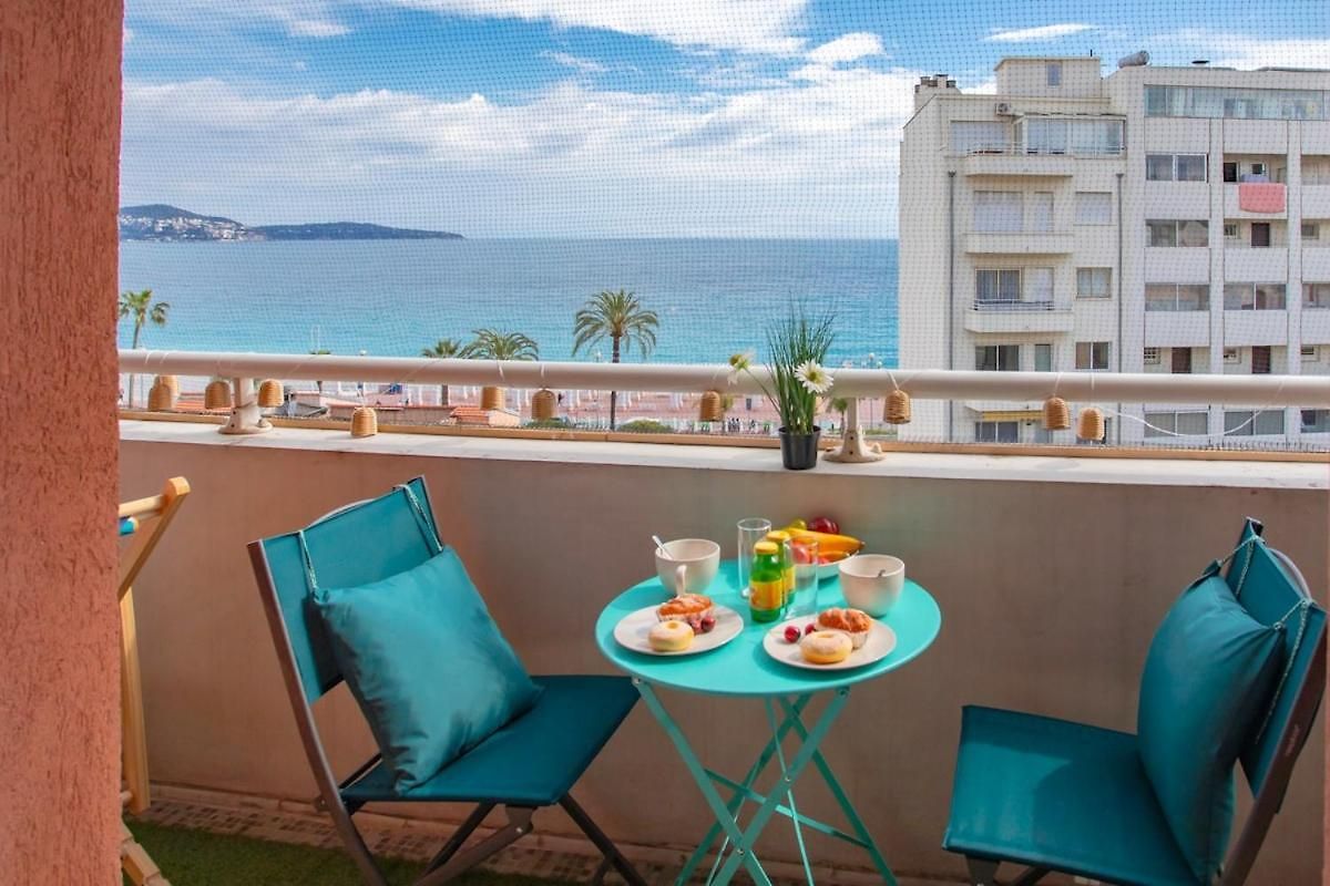 Modern 2-bedroom Sea View, Air Conditioning, Balcony Apartment Nice