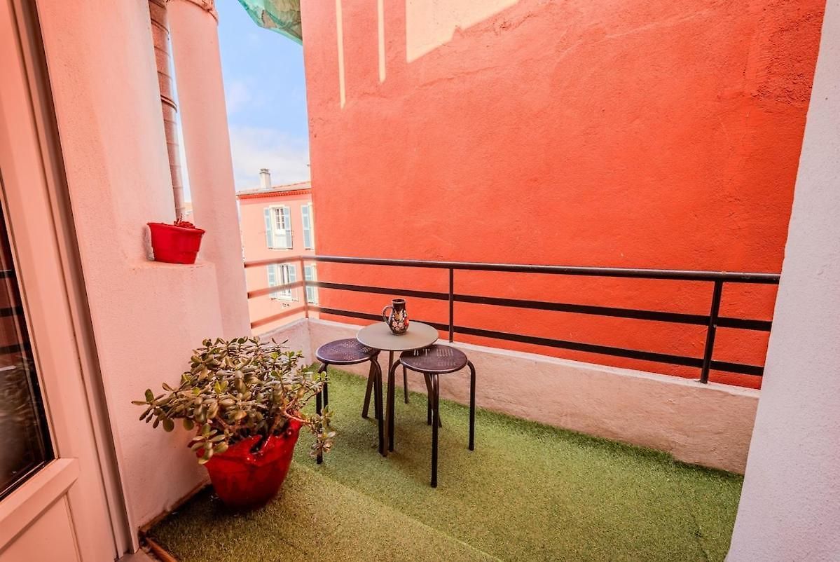 Apartment Port Lympia Lovely With Balcony & Ac Nice