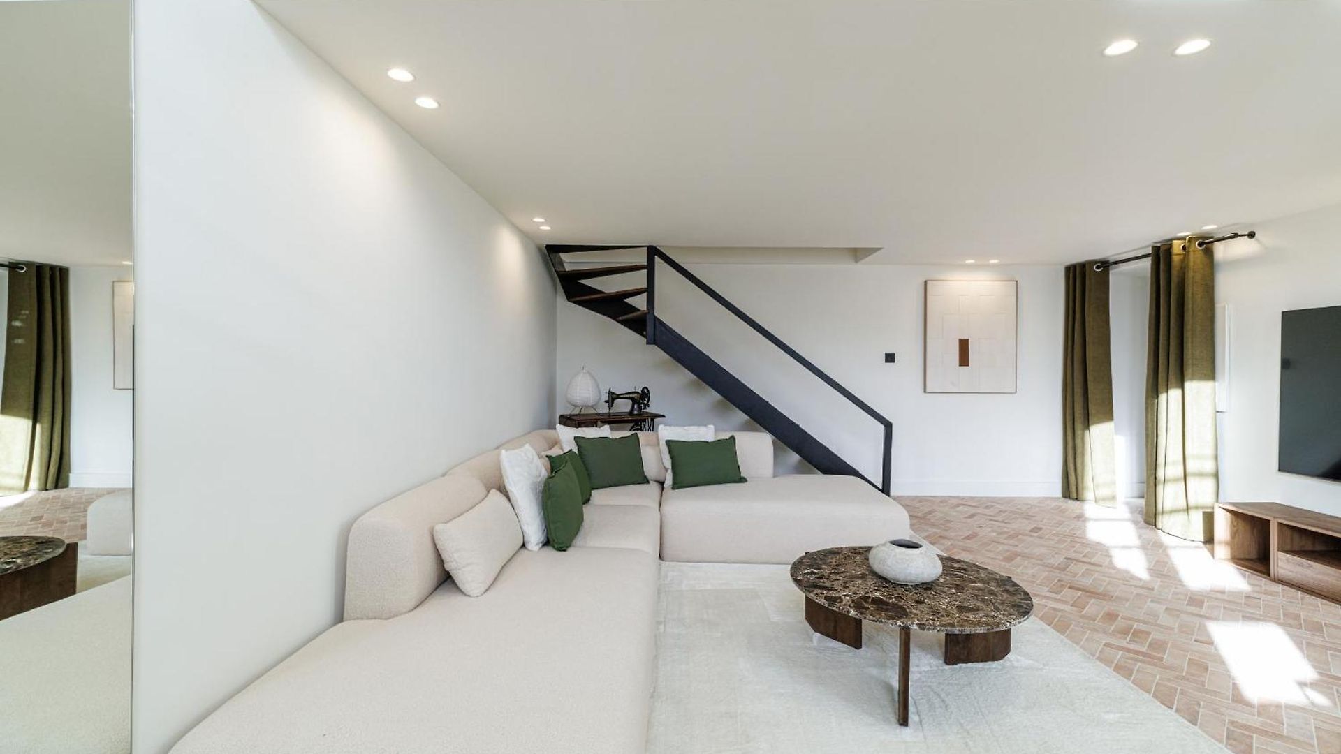 20 Quai Lunel - Loft Vue Port De - 2 Mezzanine - Climatise *