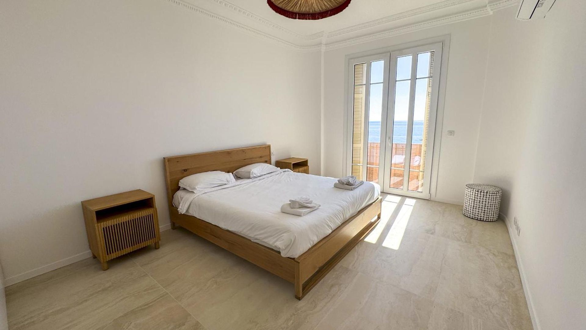 Bourgeois Sea View Promenade Des Nice