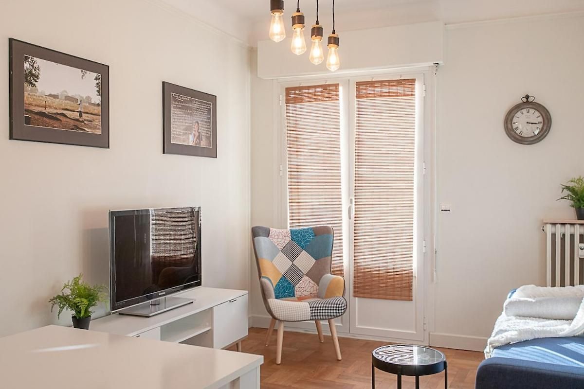 4 Cozy Proche De La Mer, Balcon, Wifi * Nice