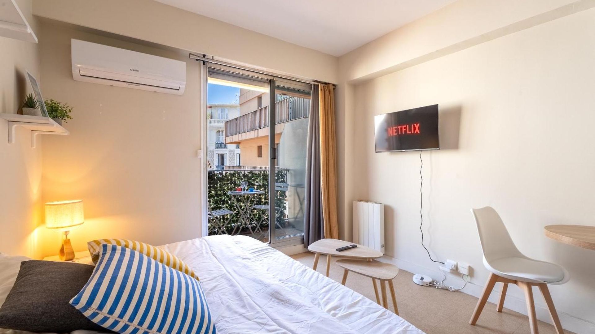 L'escape Apartment *