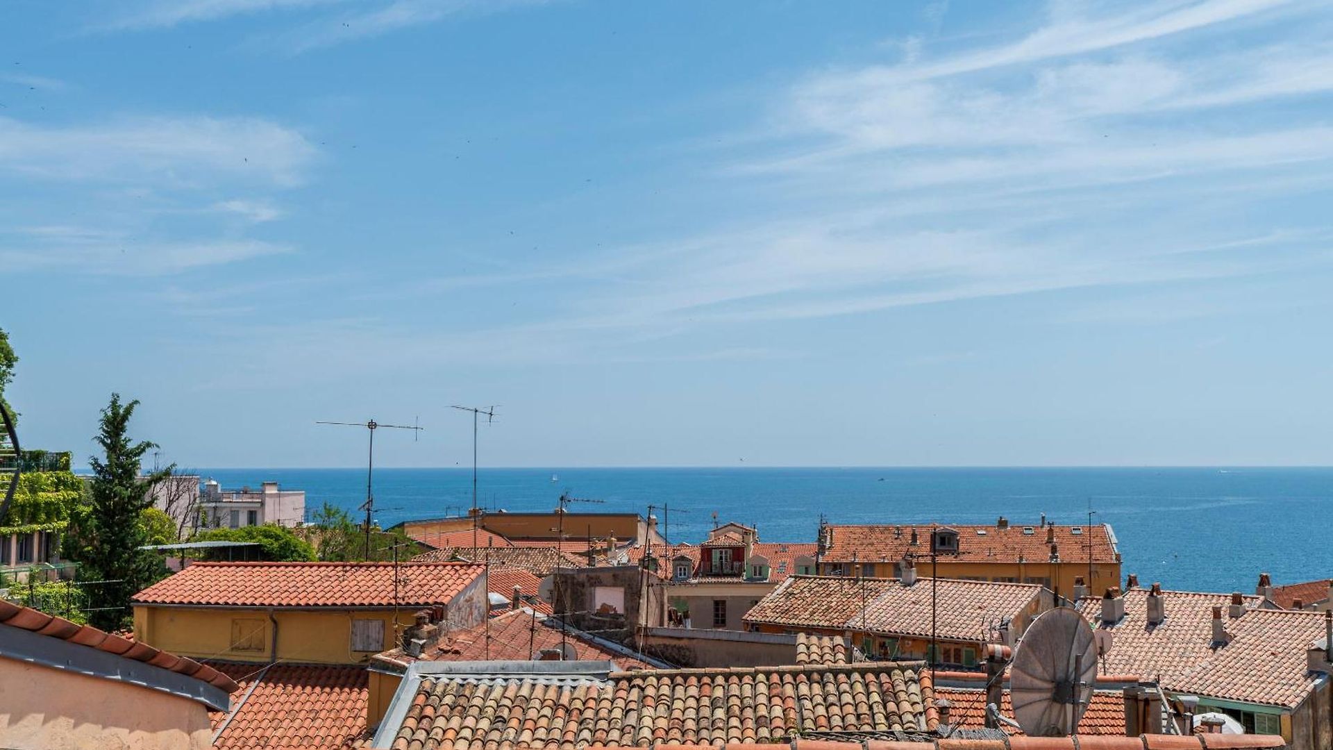 Old Town, Floor, Sun Deck Terrace With Large Sea Views * Nice