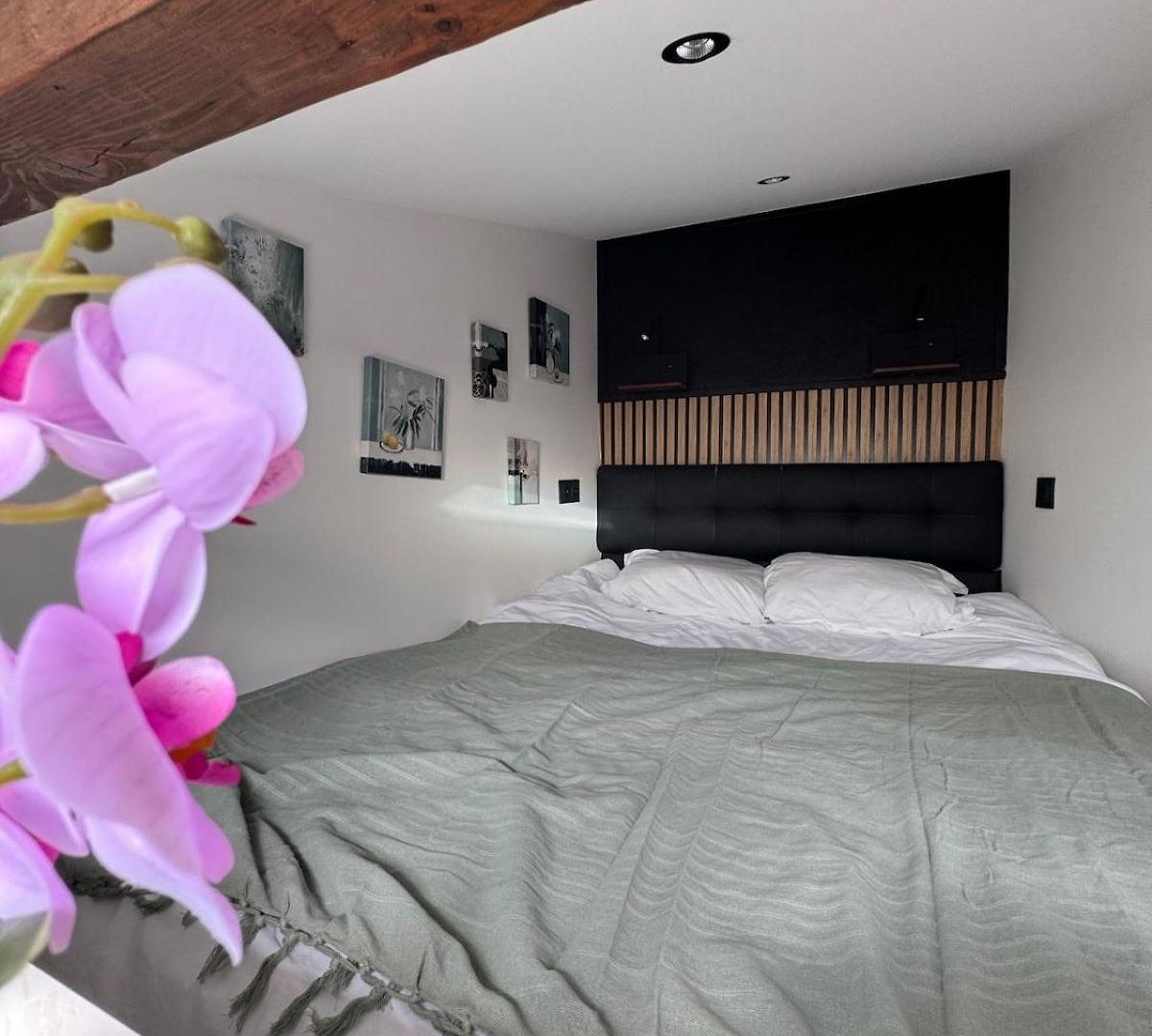 Charming New For 4 People - Garibaldi & Tram * Nice