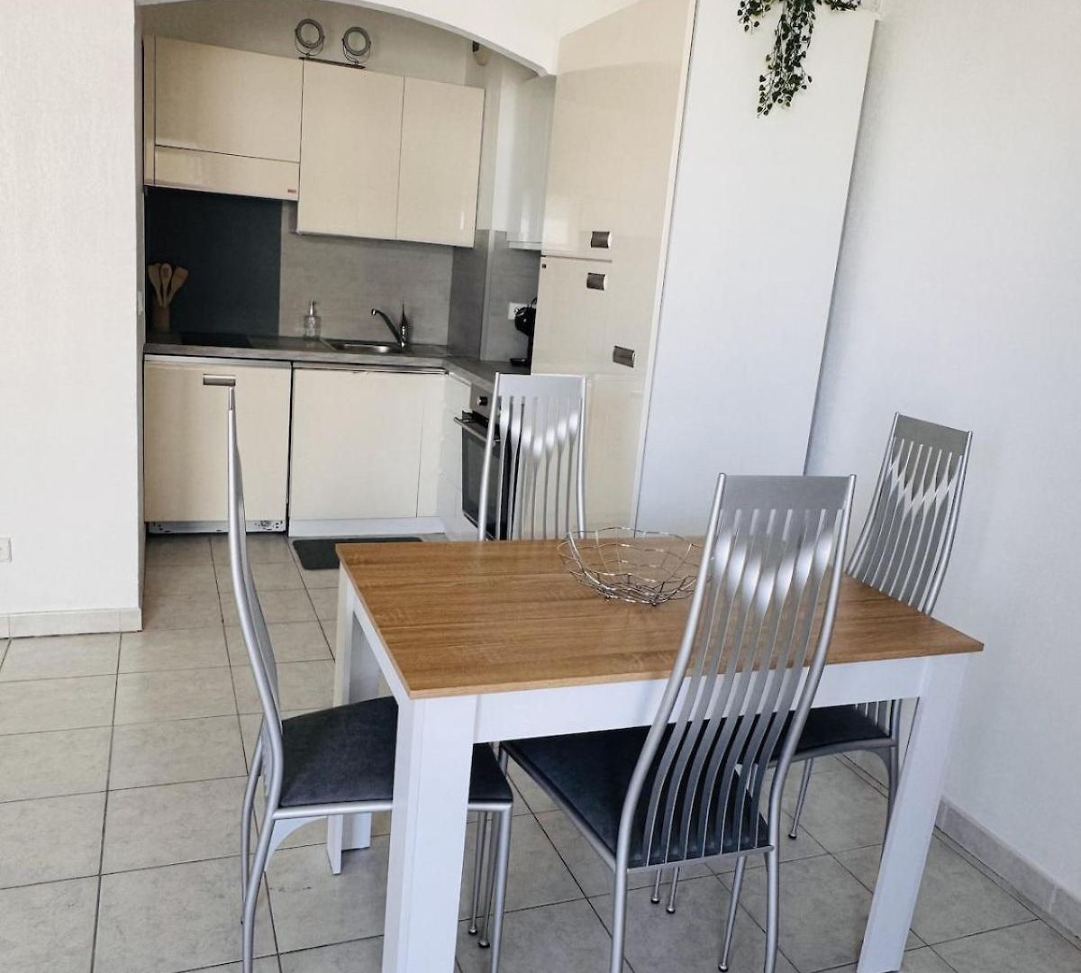 Apartment Azurea 2p Lumineux, Plage, Parking, Clim Nice