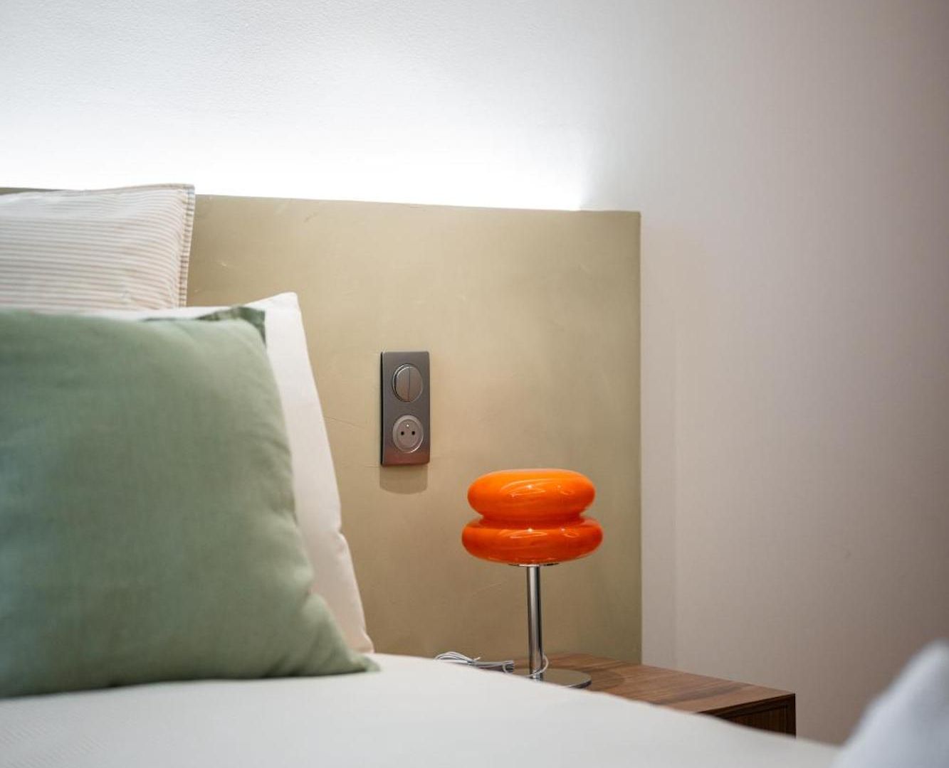 Apartment Luxueux, Equipe En Plein Coeur De Ac-parking - 4 *