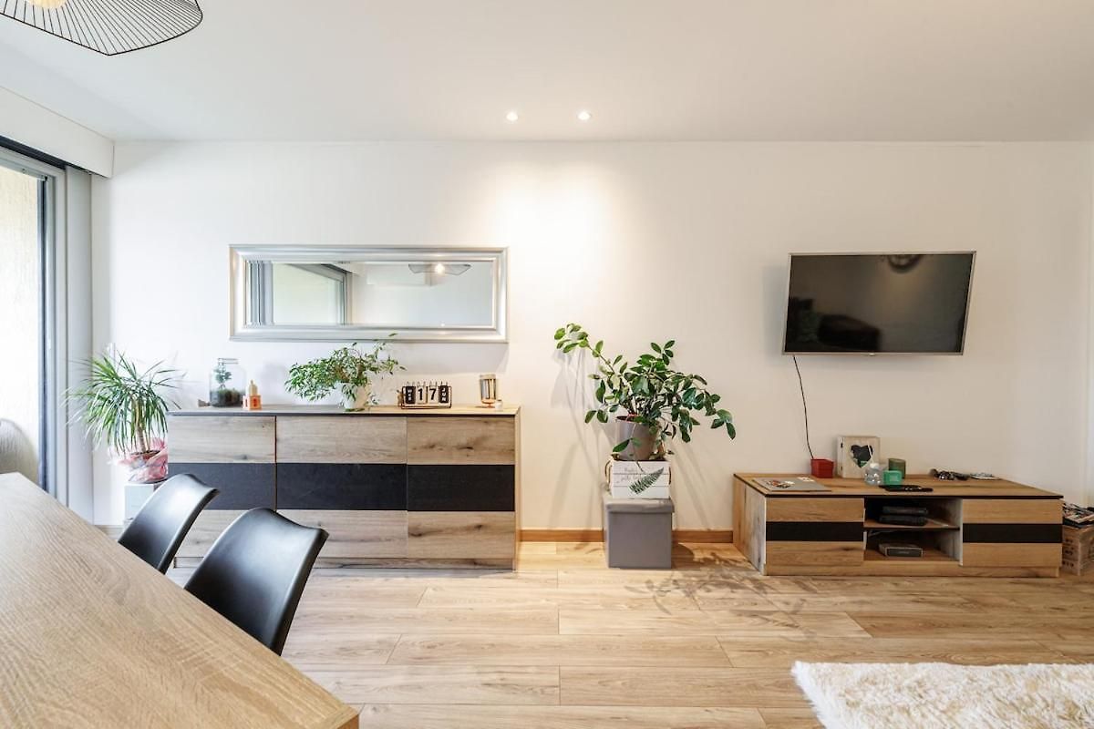 Apartment Beautiful 2 Swimming Pool, Parking Space And Air Conditioning Nice
