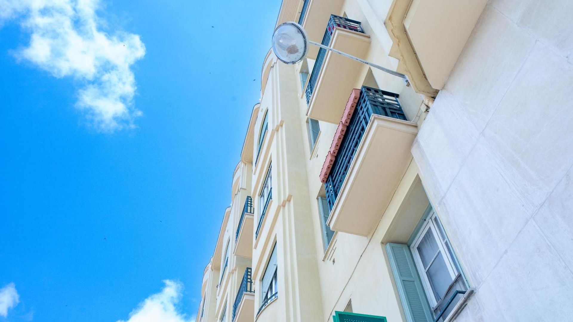 Auber Apartment *