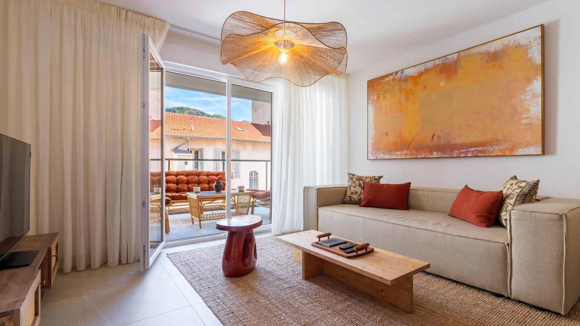 Apartment Spacious With Terrace And Parking Nice
