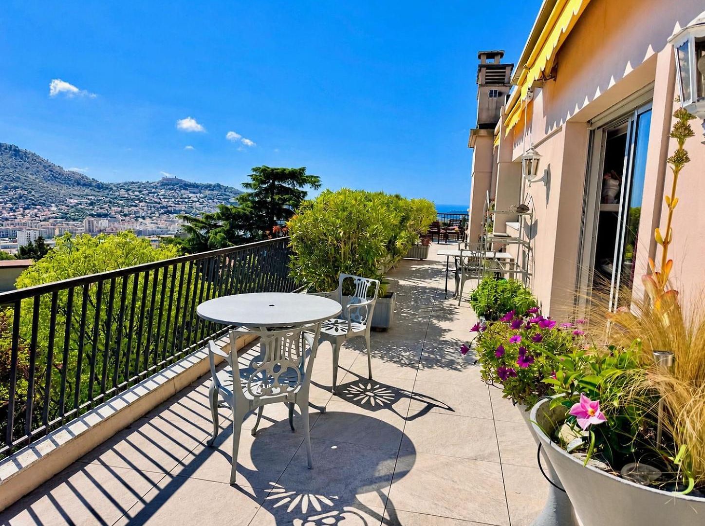 Penthouse Vue Terrasse 300 M2 *