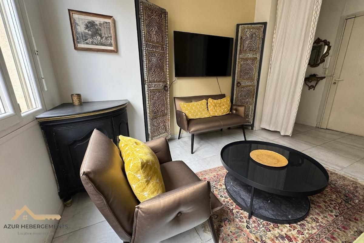 Apartment Caffarelli 2 Pieces Proche Centre *