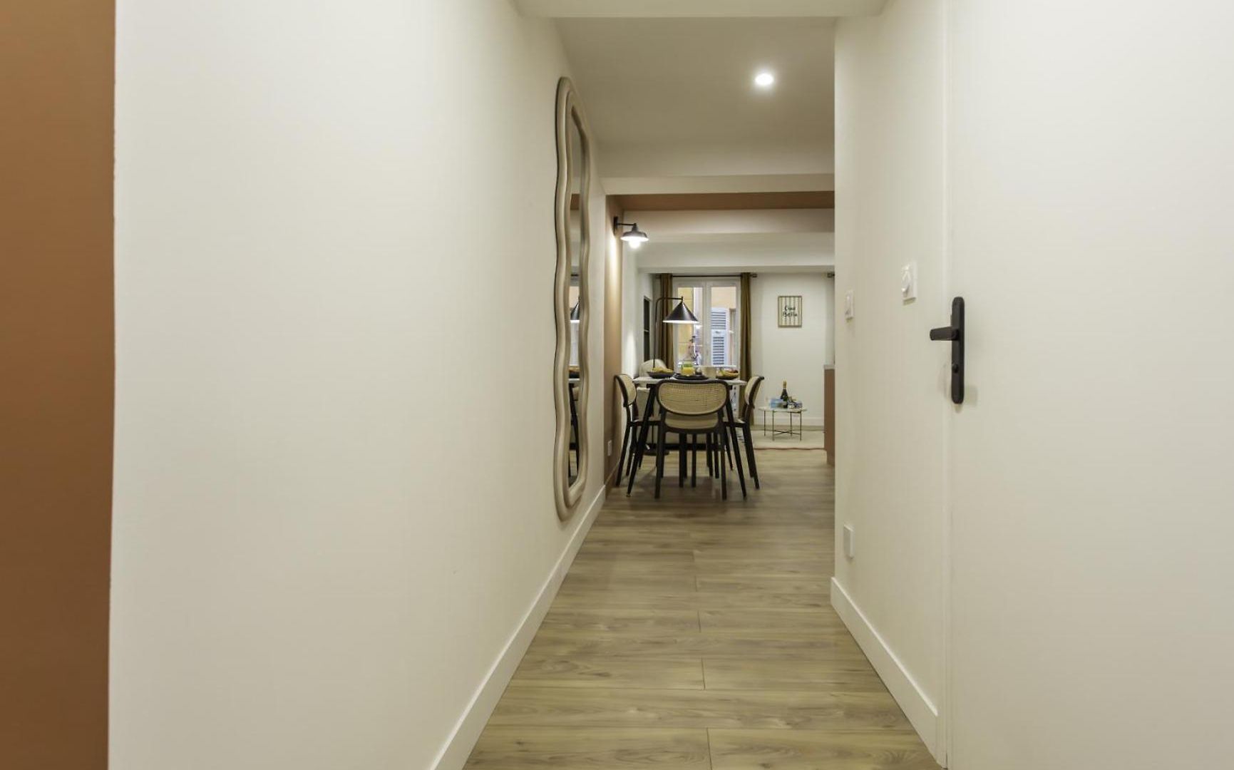 #20 Staywizus - 1 Bdr Heart Of Old Town Ac Wifi 5 Mins To Sea * Nice