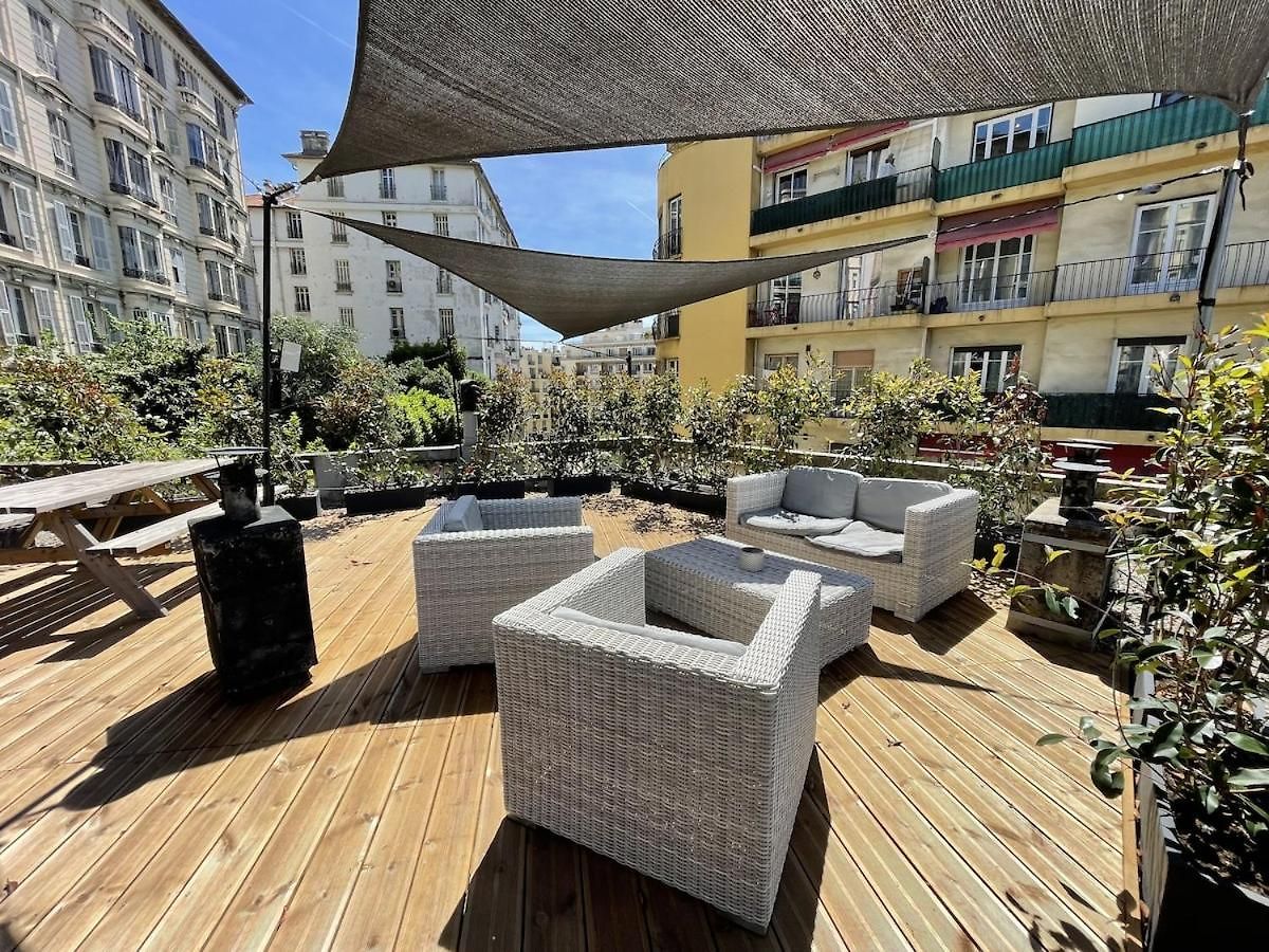 Bel Appartement Avec Toit-Terrasse, 2 Chambres, Centre Ville De Nice *