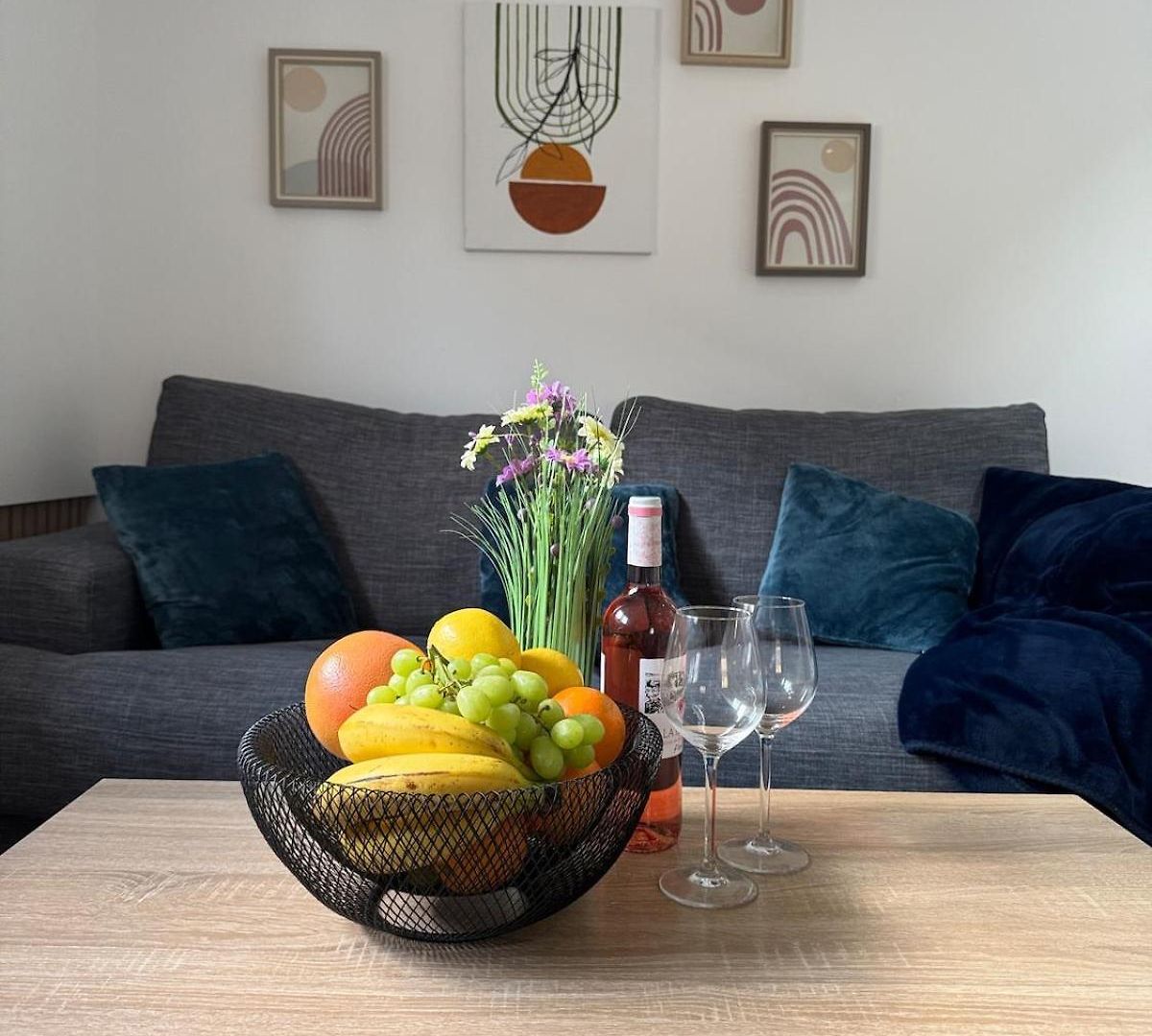 Apartment Charming New For 4 People - Garibaldi & Tram *