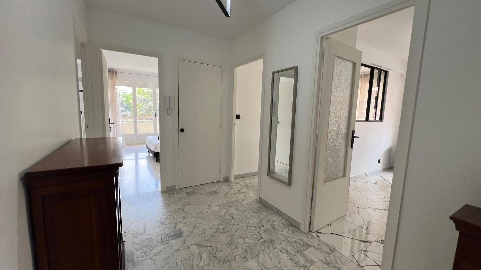 Familial T3 Terrasse, Clim & Parking Gratuit Apartment Nice