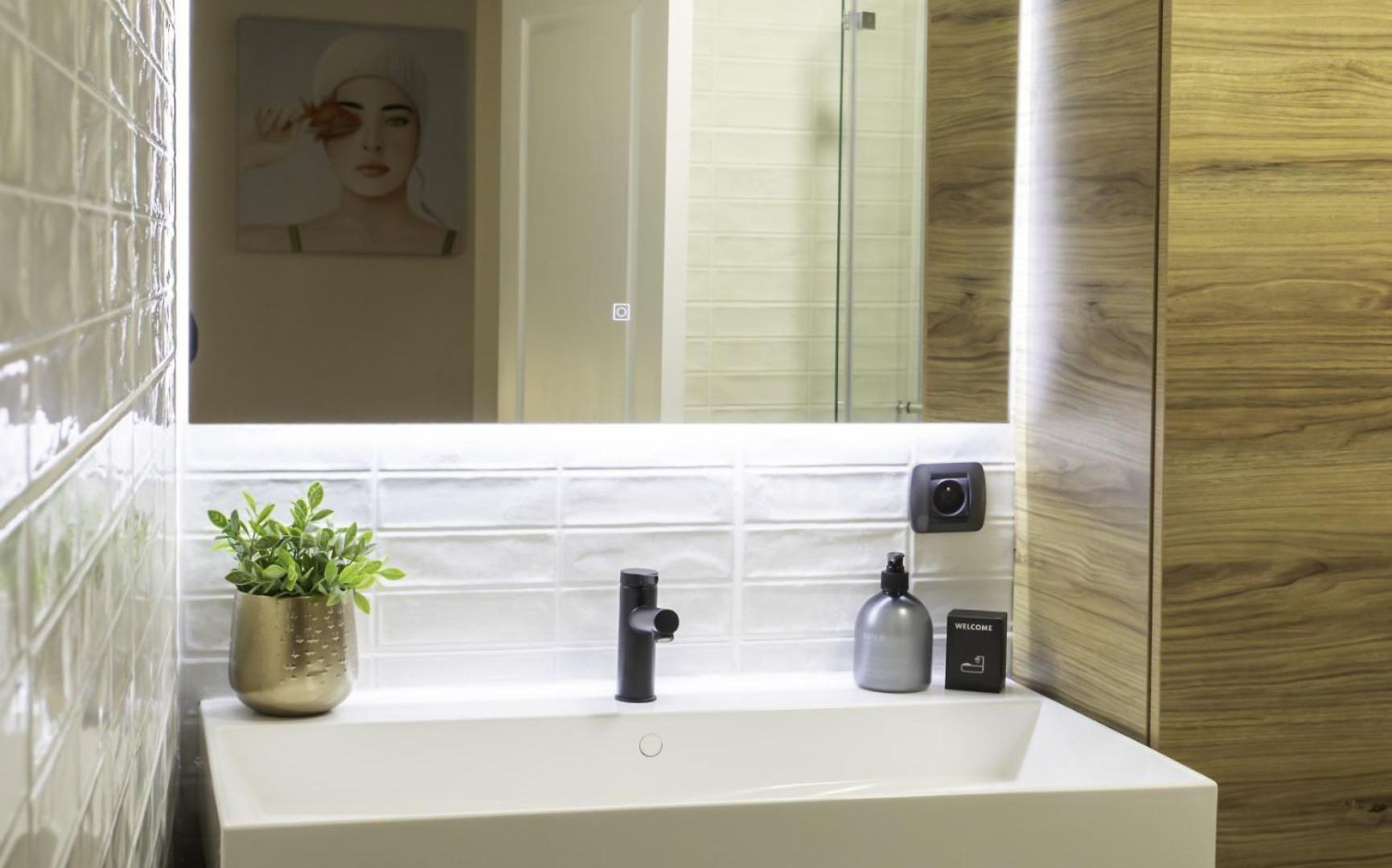 Apartment #38 Staywizus - 1bdr Place Massena - Near - Ac & Wifi *