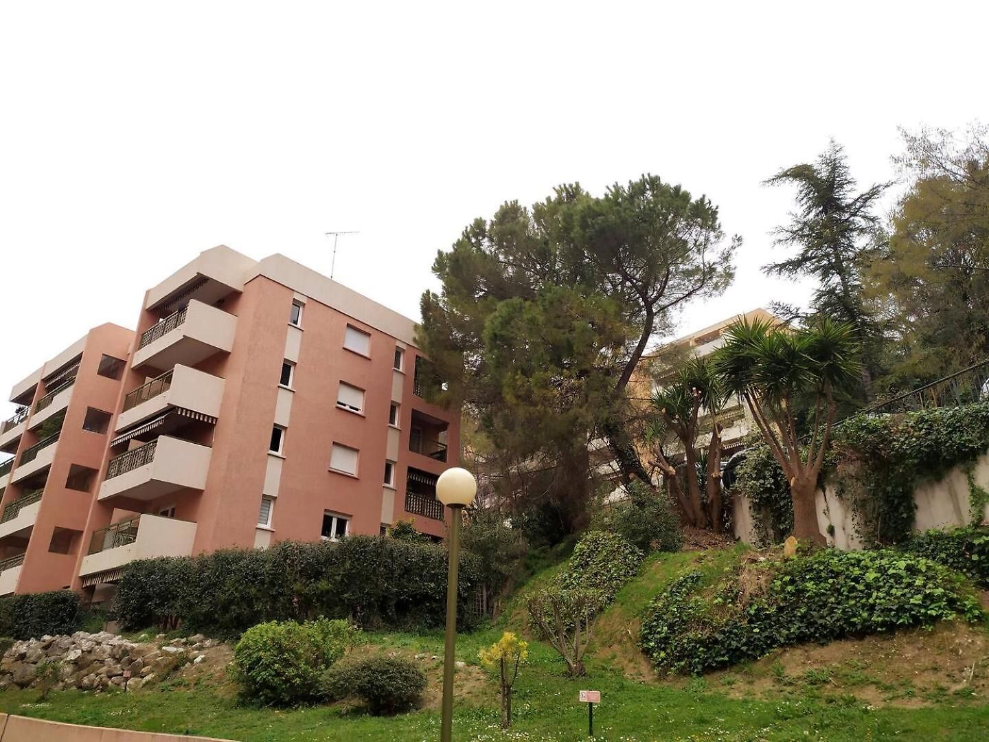 Ideal Couple - A/c - Tramway & Parc Du Ray Apartment