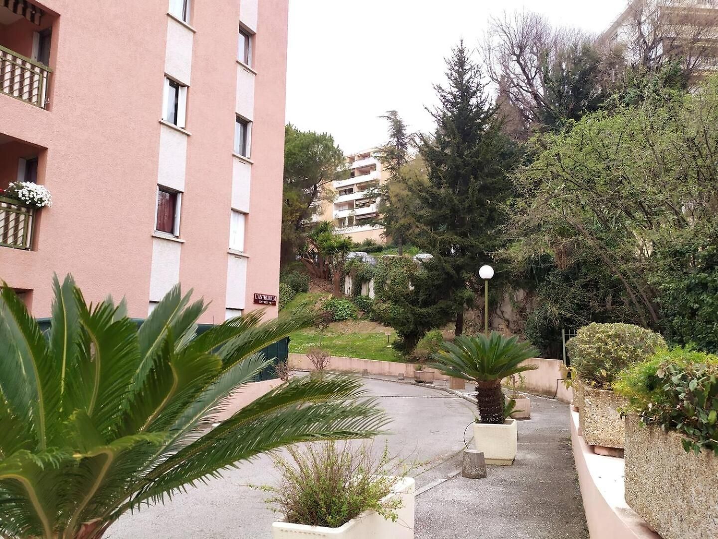 Apartment Ideal Couple - A/c - Tramway & Parc Du Ray *
