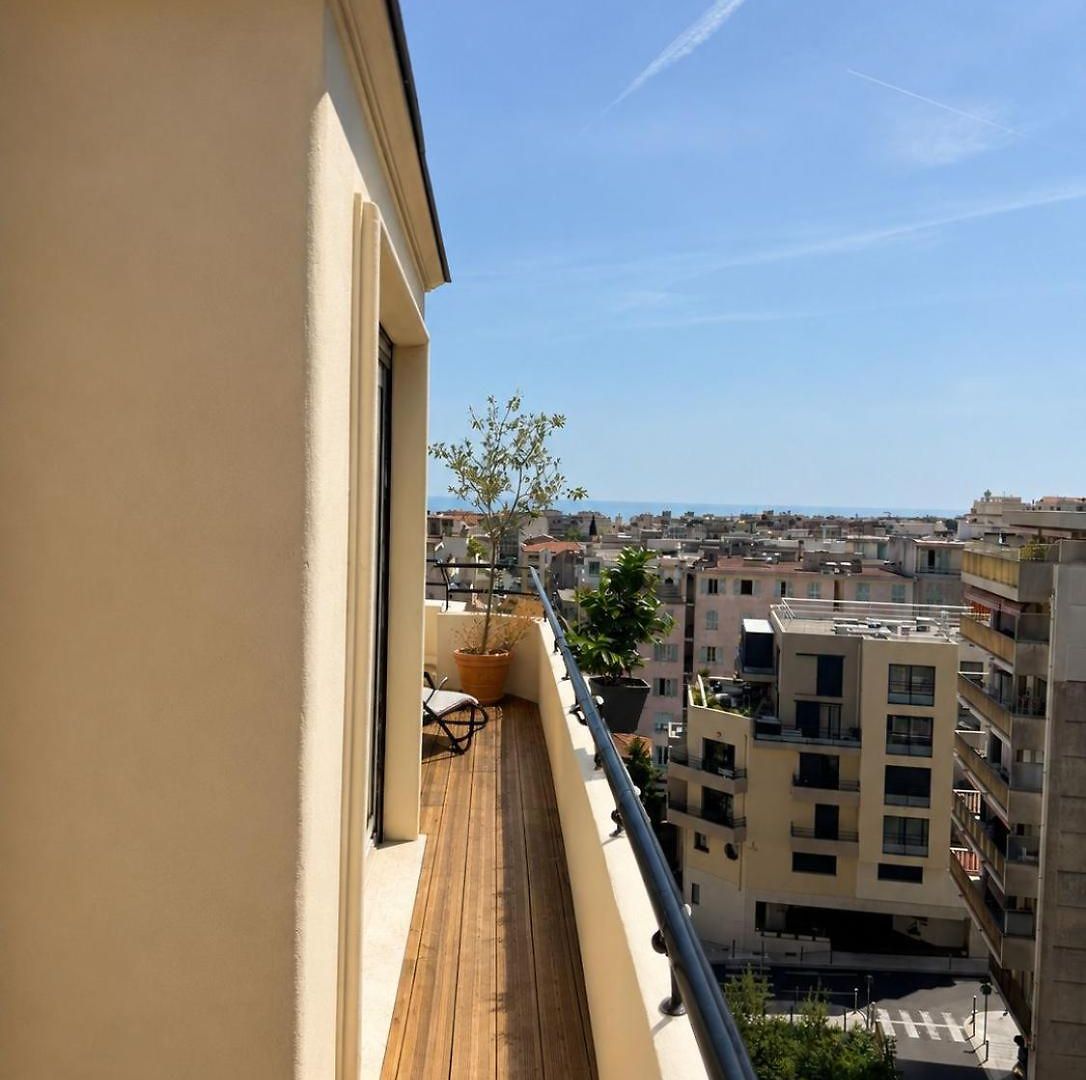 Prime View - Hypercenter - Spacious & Modern Apartment *