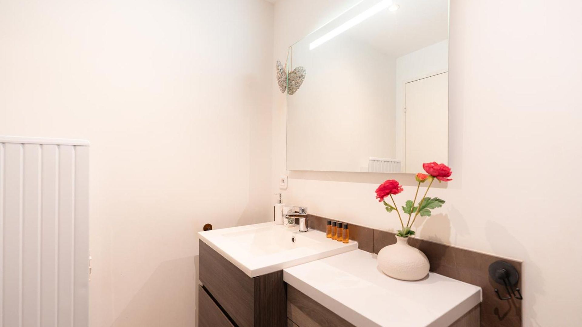 Apartment Wonderful View - 2br Fabron - Parking Nice