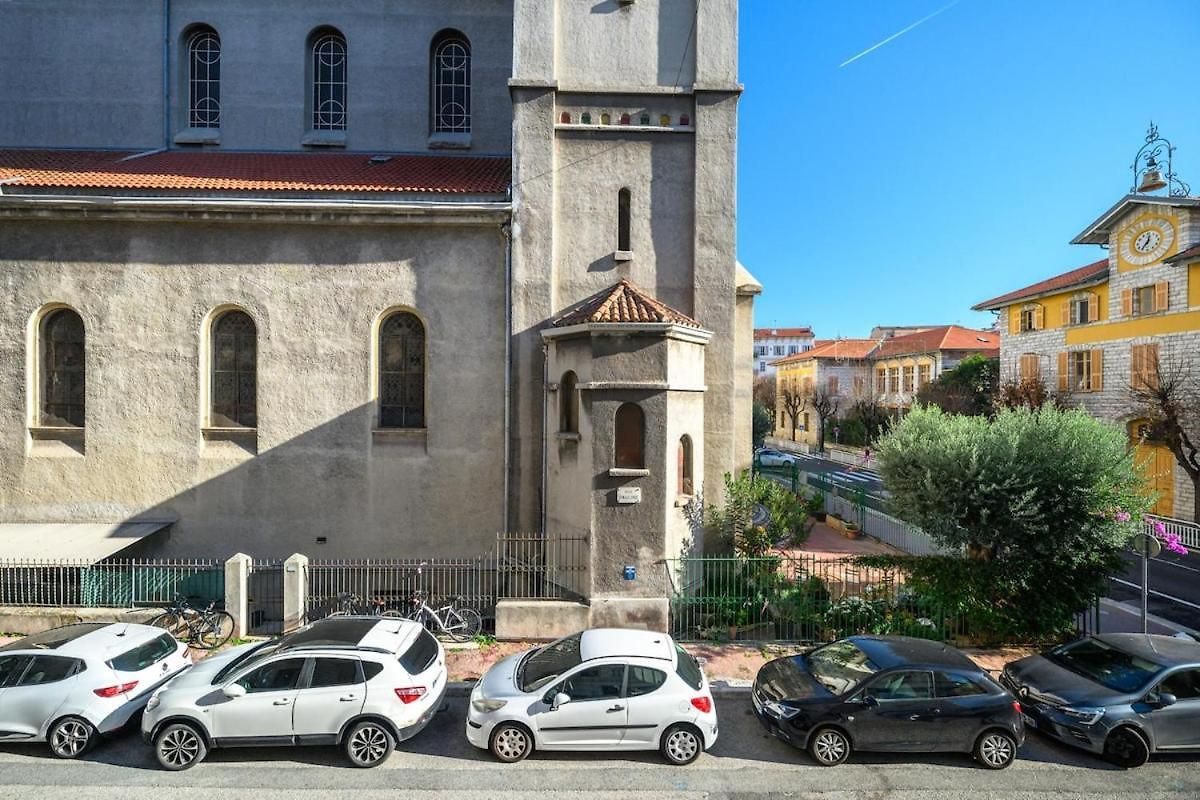 Apartment Charming 2 Rooms, Sleeps 4 Center *
