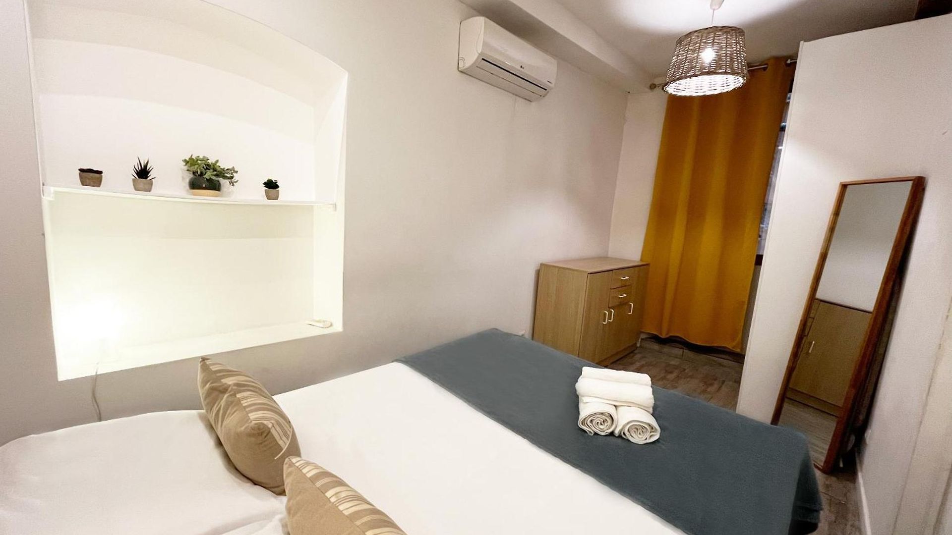 B Ot Espace Barillerie 12 - Old Town Promenade Des Apartment Nice