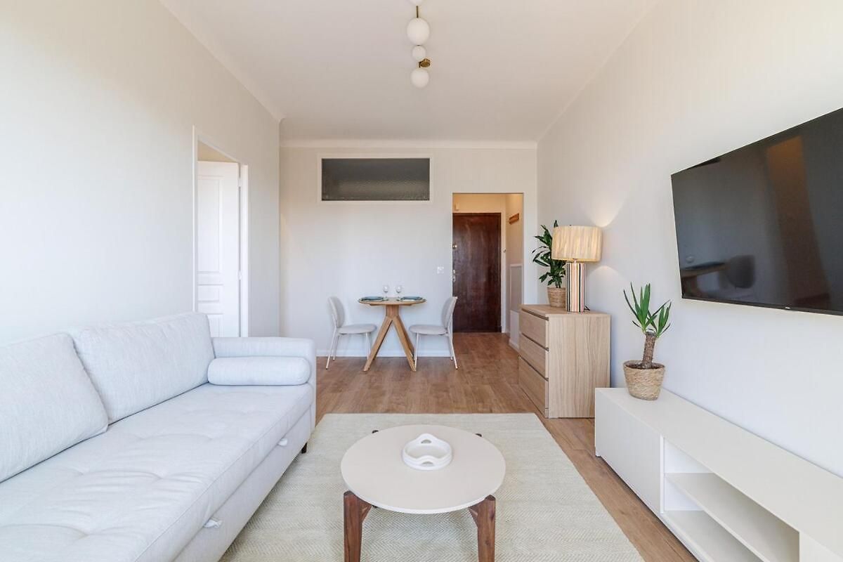 Apartment Comfy New