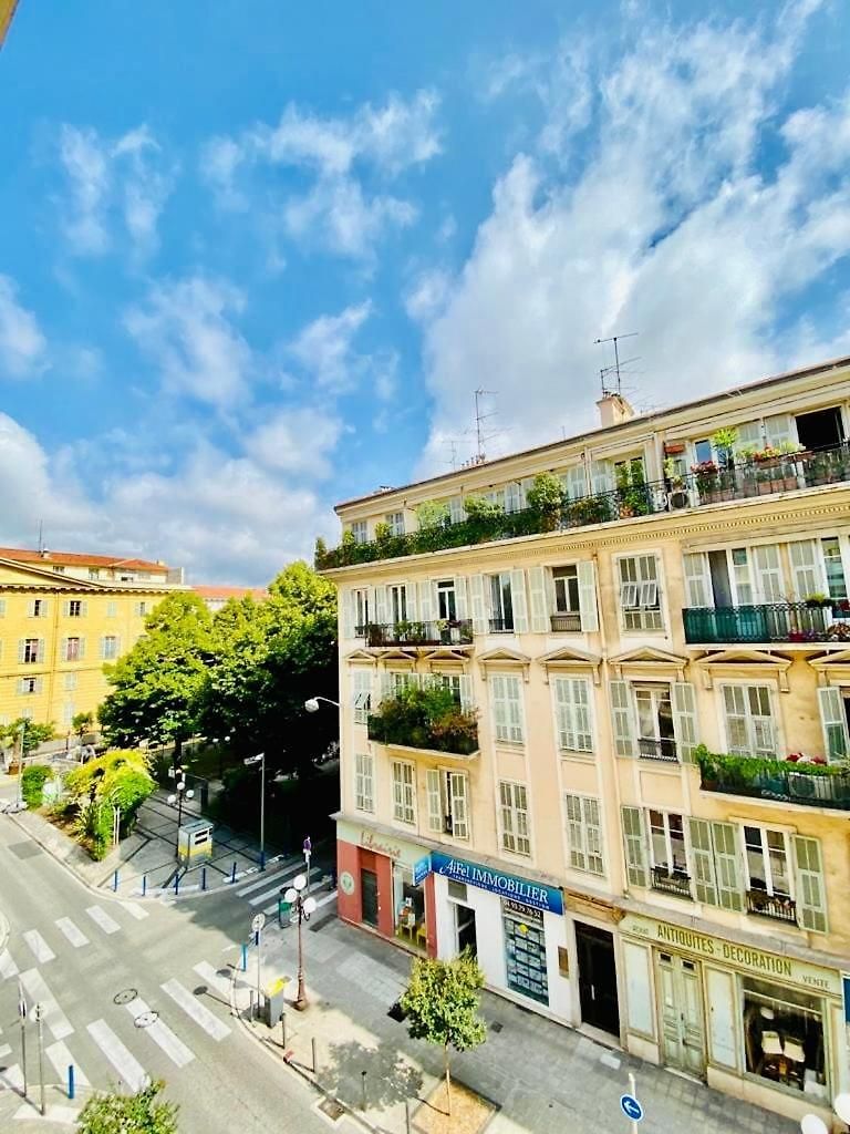 Apartment Spacieux Et - Vieux 5 Mn' A Pied