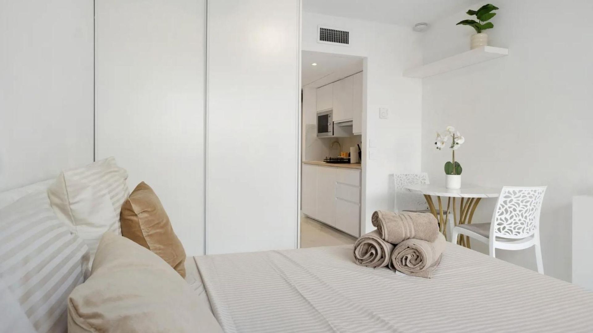 Apartment Cosy Climatise Dans Le Carre D Or *