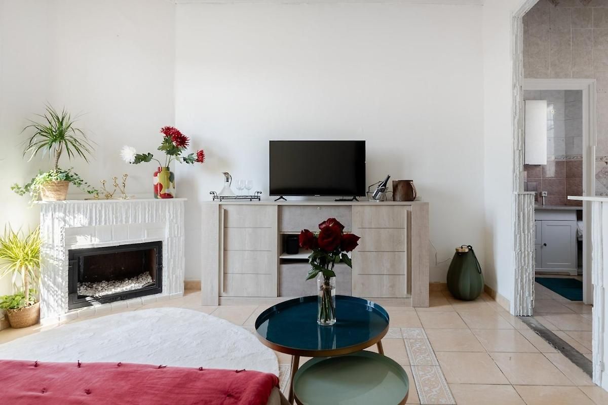 Charming House With Sea View In * Nice