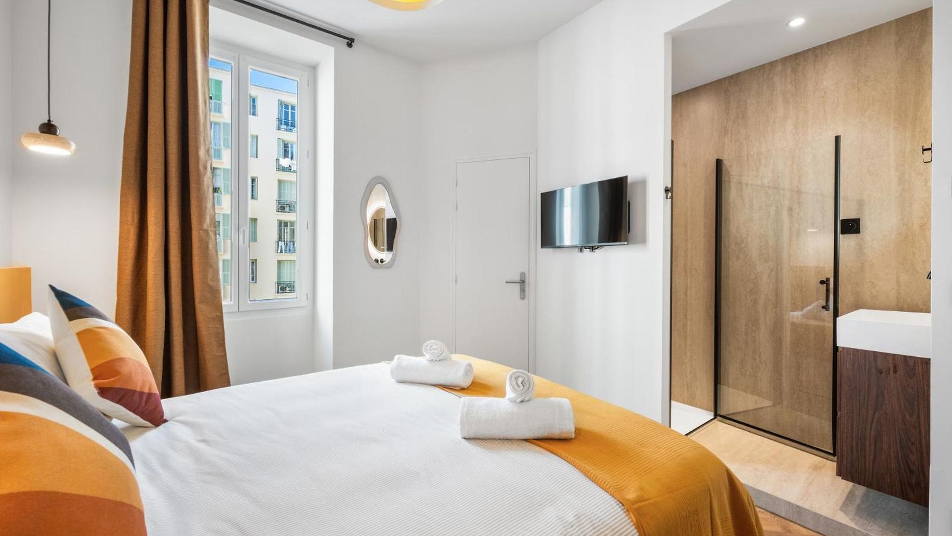 Apartment Luxueux, Equipe En Plein Coeur De Ac-parking - 4 Nice
