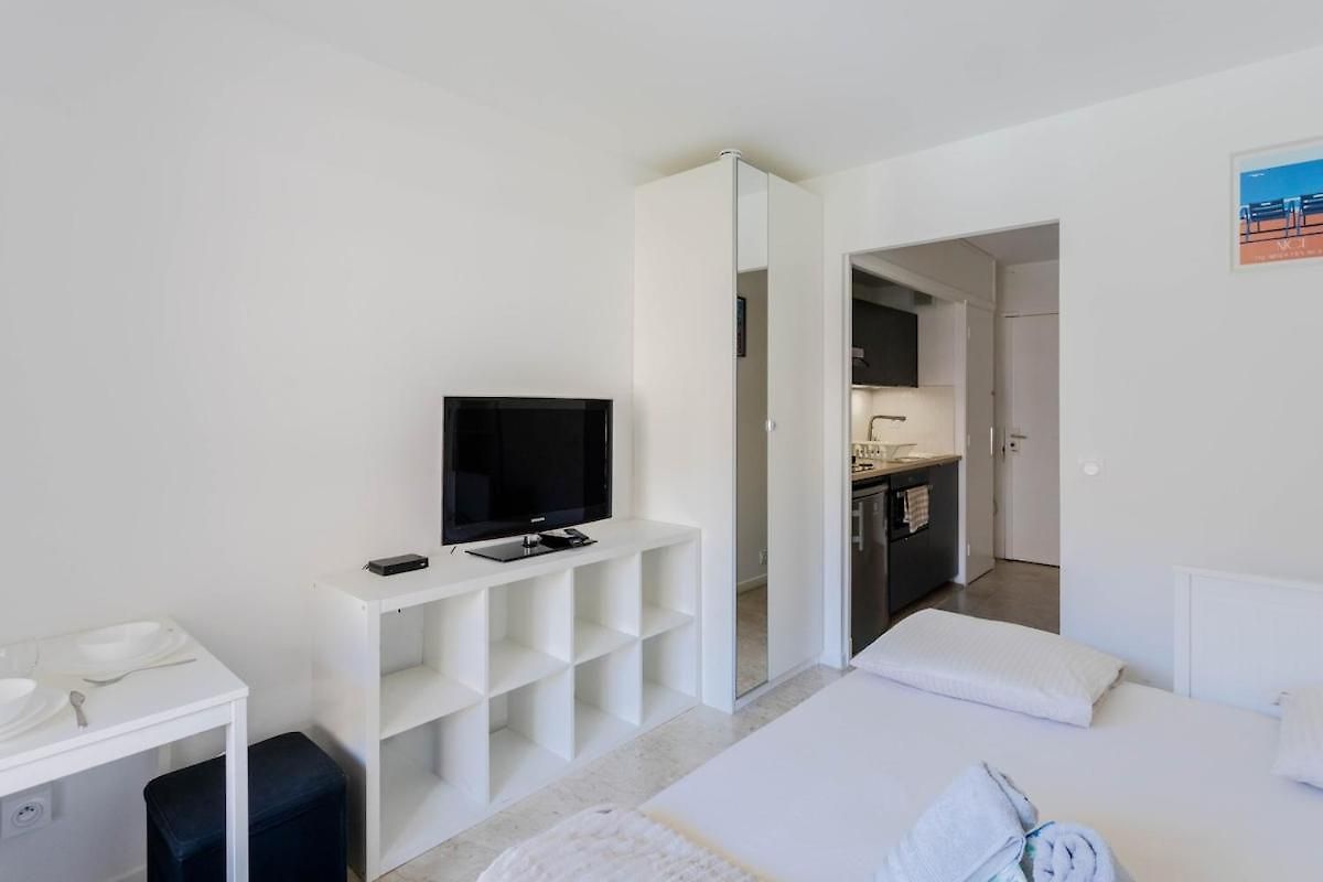 Gioffredo A 2 Pas Massena Climatise Apartment