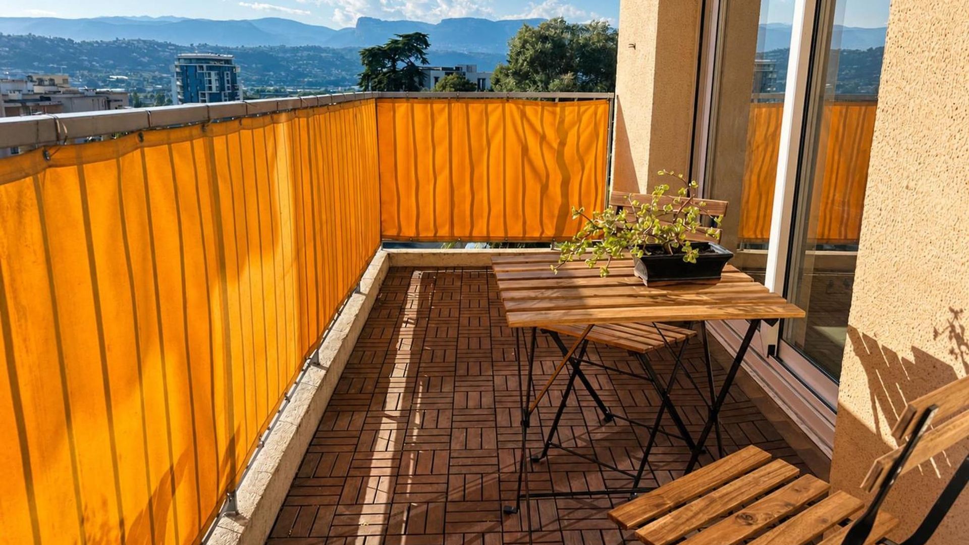 With Terrace And Unobstructed View Apartment *