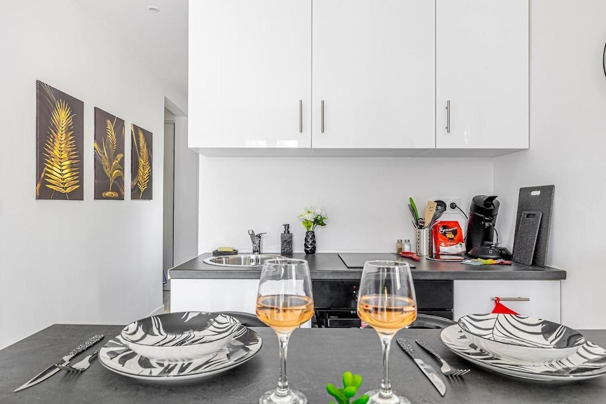 Apartment Relaxation & Comfort Design With Ambient Led *