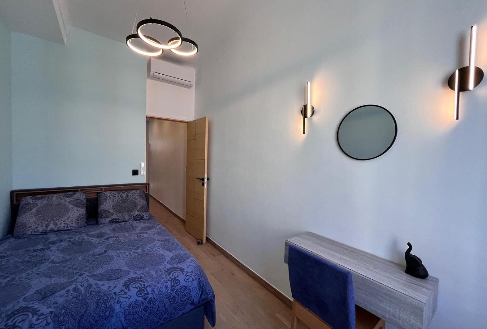 Terrasse 4 A 6 Personnes De Gamme Port, Riquier Apartment *