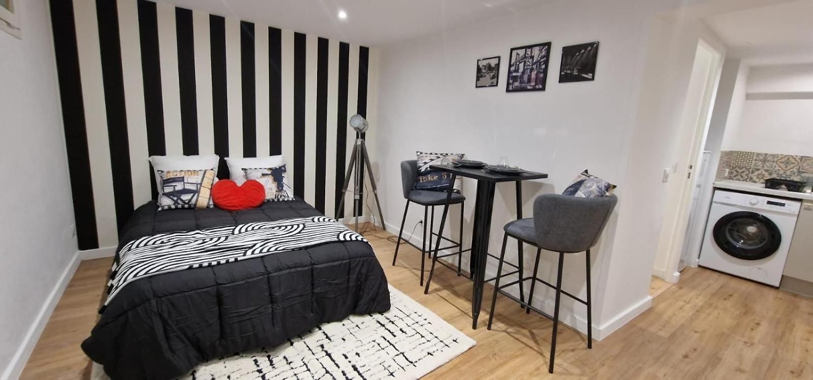 Cine Chic Sur La Promenade Des Apartment *