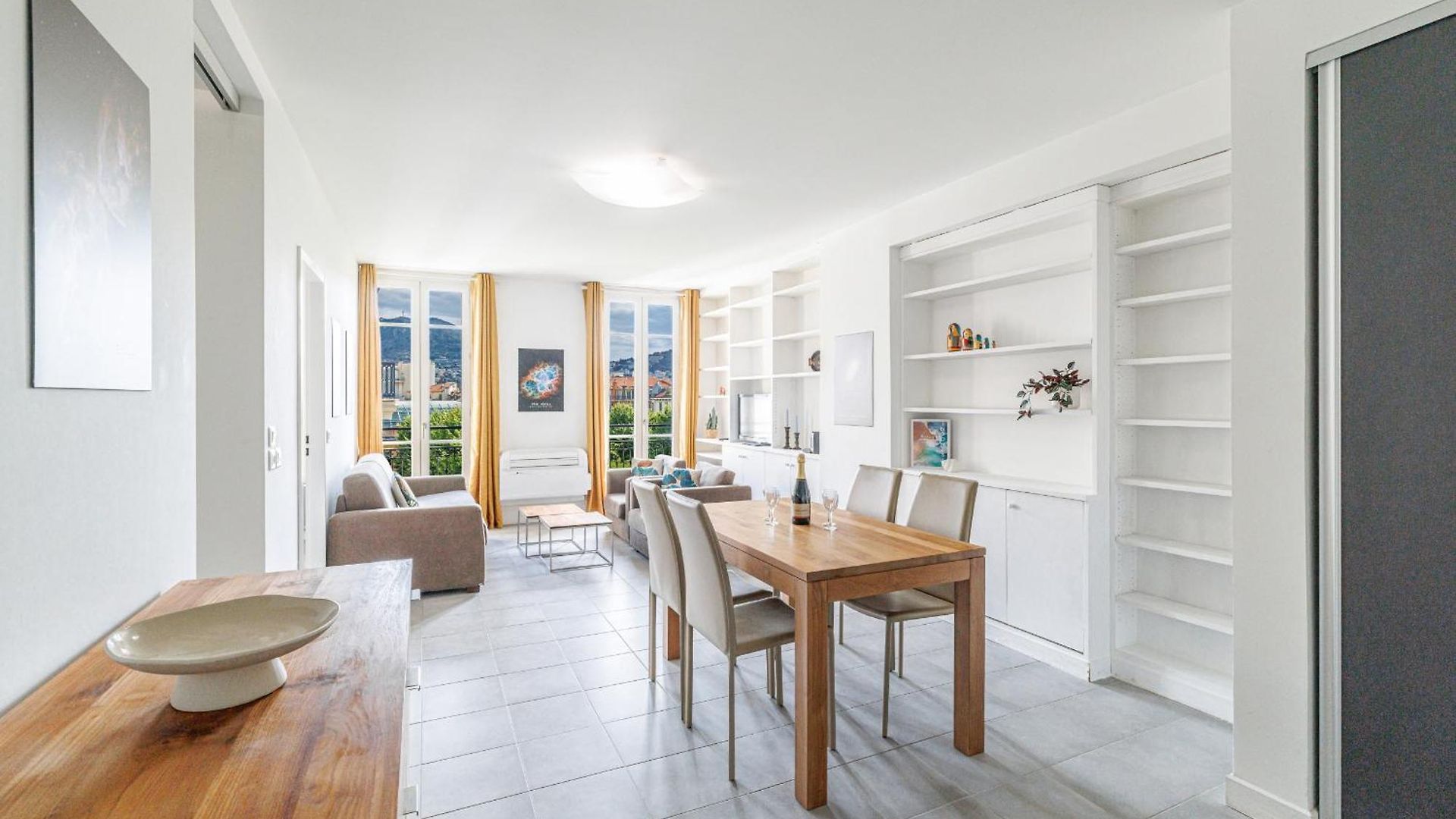 Charming 1 Bdr In The Center