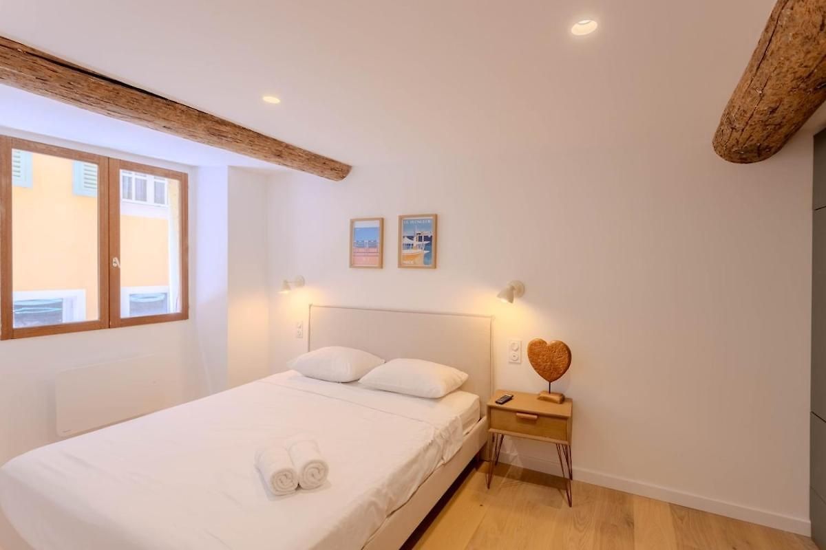 La Draperia - Patio & 2 Bedrooms - Vieux *