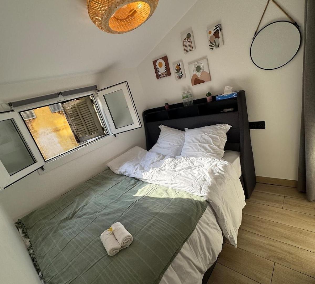 Charming New For 4 People - Garibaldi & Tram *