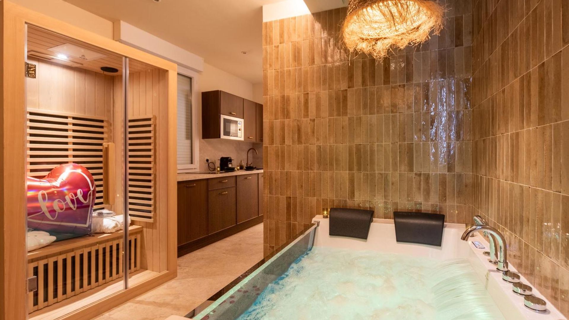 Bali Evasion - Jacuzzi & Sauna Privatif A Apartment